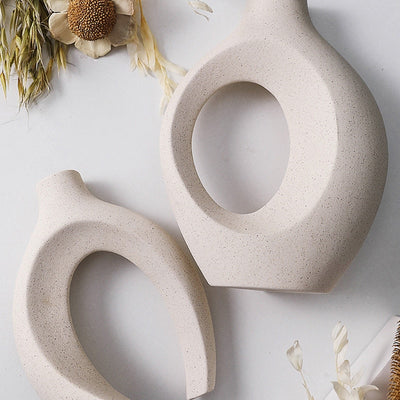 Nordic Ceramic Interlock Vase - Voila Finest