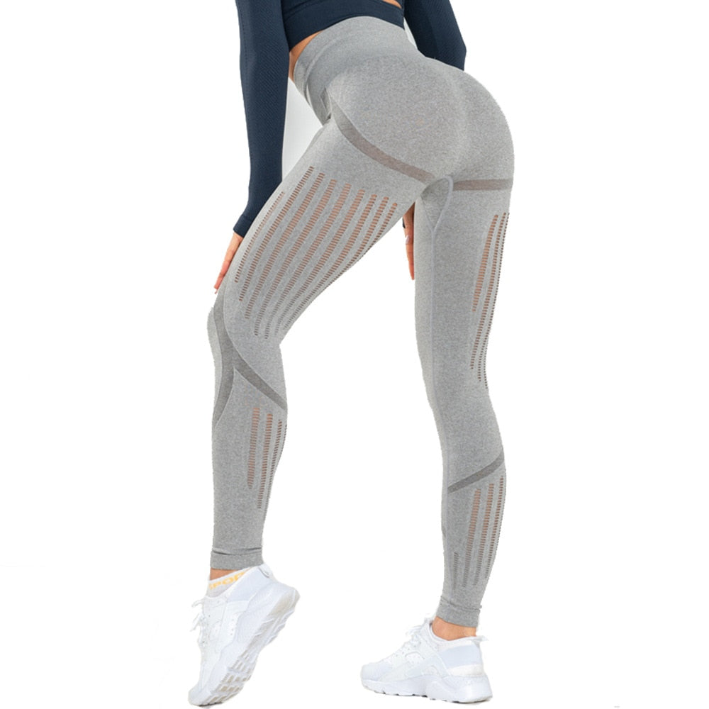 Hip-lifting Yoga Pants - Voila Finest